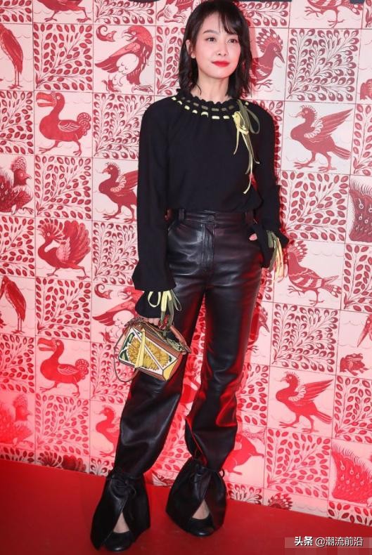 宋茜复古连体裤,宋茜短款皮裤搭配西装外套