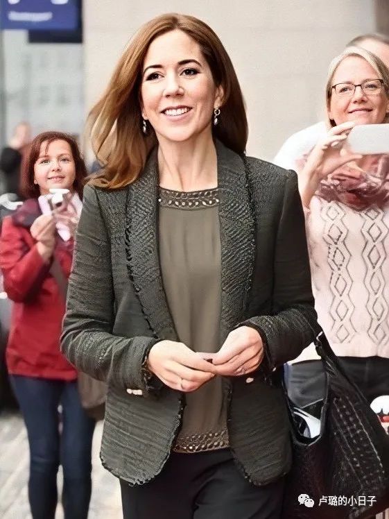 凯特王妃爱条纹,凯特爱穿服装品牌