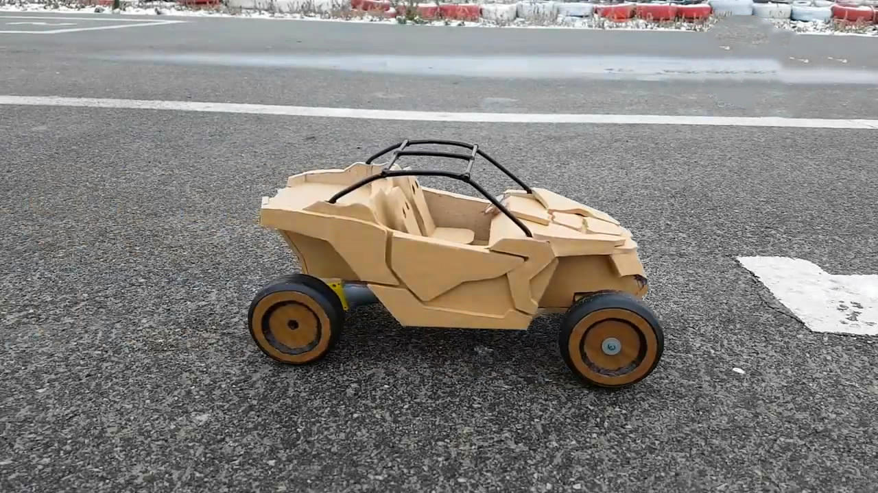 如何用纸板制作遥控车,用纸做遥控玩具车