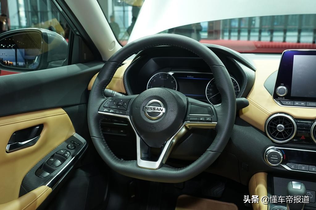 新款轩逸内饰比经典好很多吗,轩逸经典1.6l122马力动力到底怎样