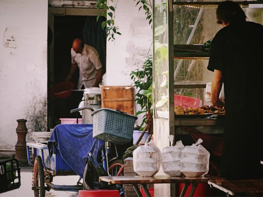 现在的拱北,还能留住多少珠海澳门人的脚步?