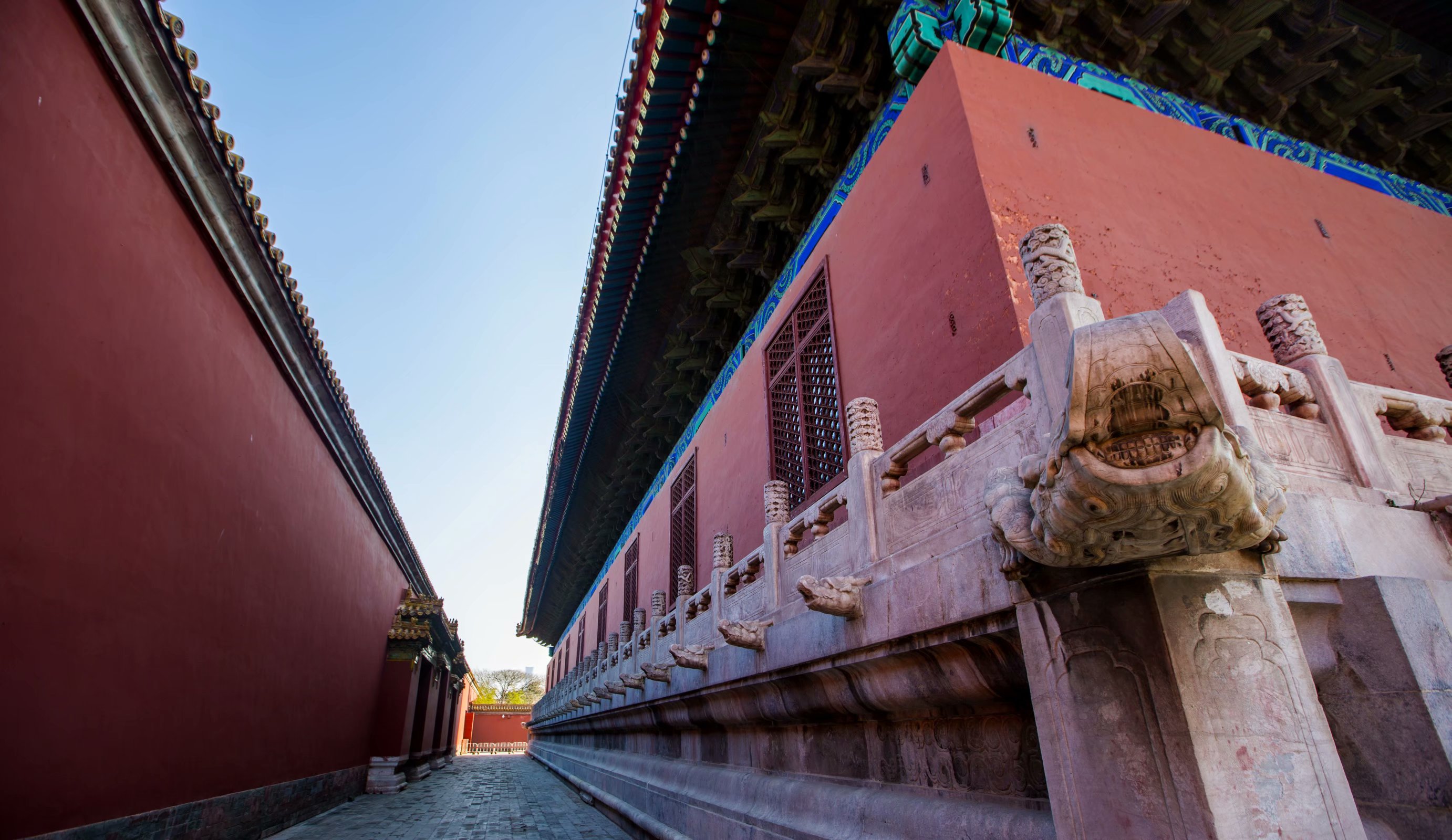 太庙,位于北京市东城区东长安街*安门天**东侧,始建于明永乐十八年