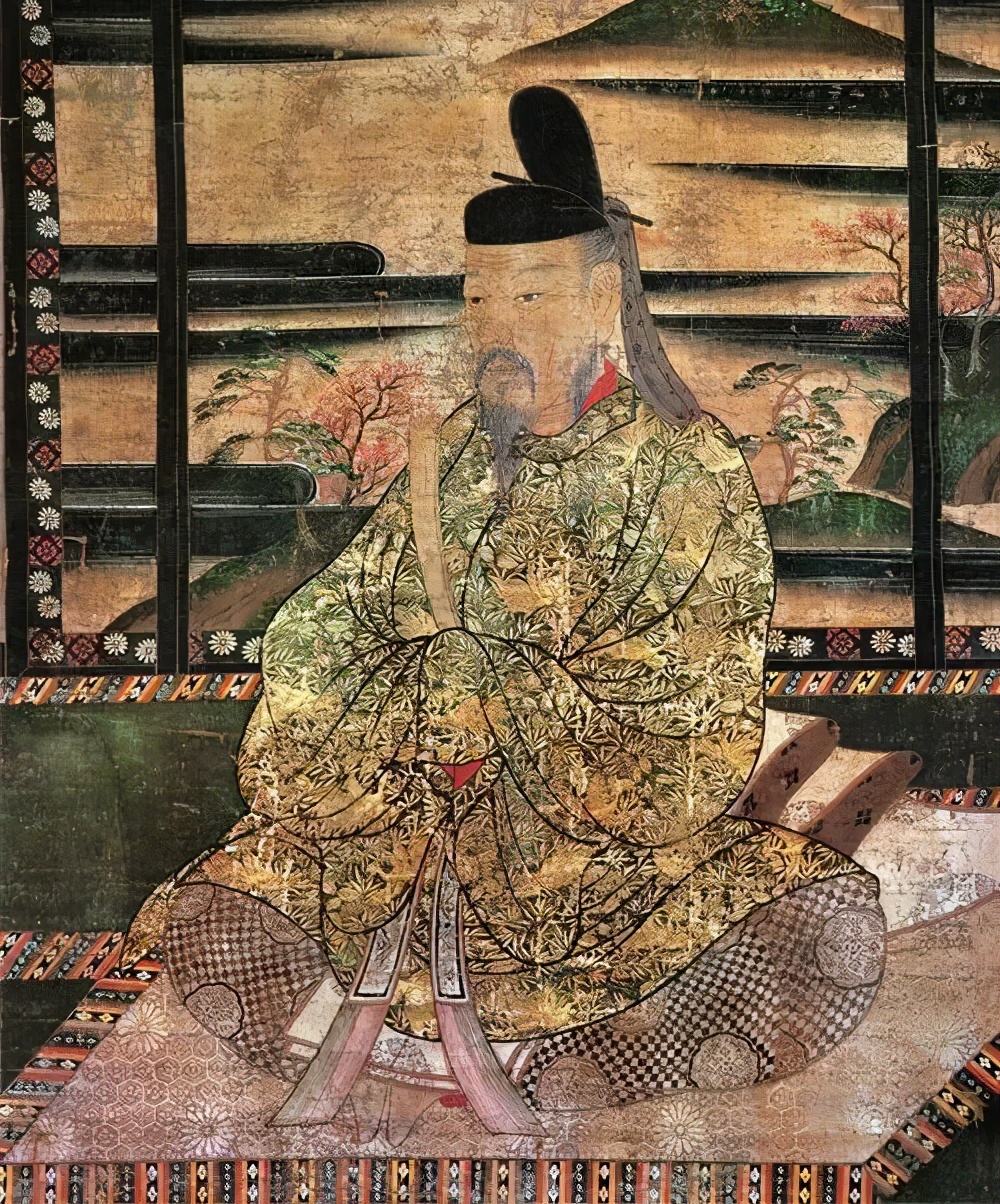 当傀儡风险也大：长文梳理日本天皇们的“被废史”