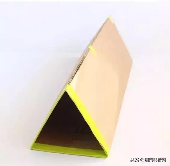 鞋子脏了用什么刷得最干净,鞋子怎么刷才干净方便