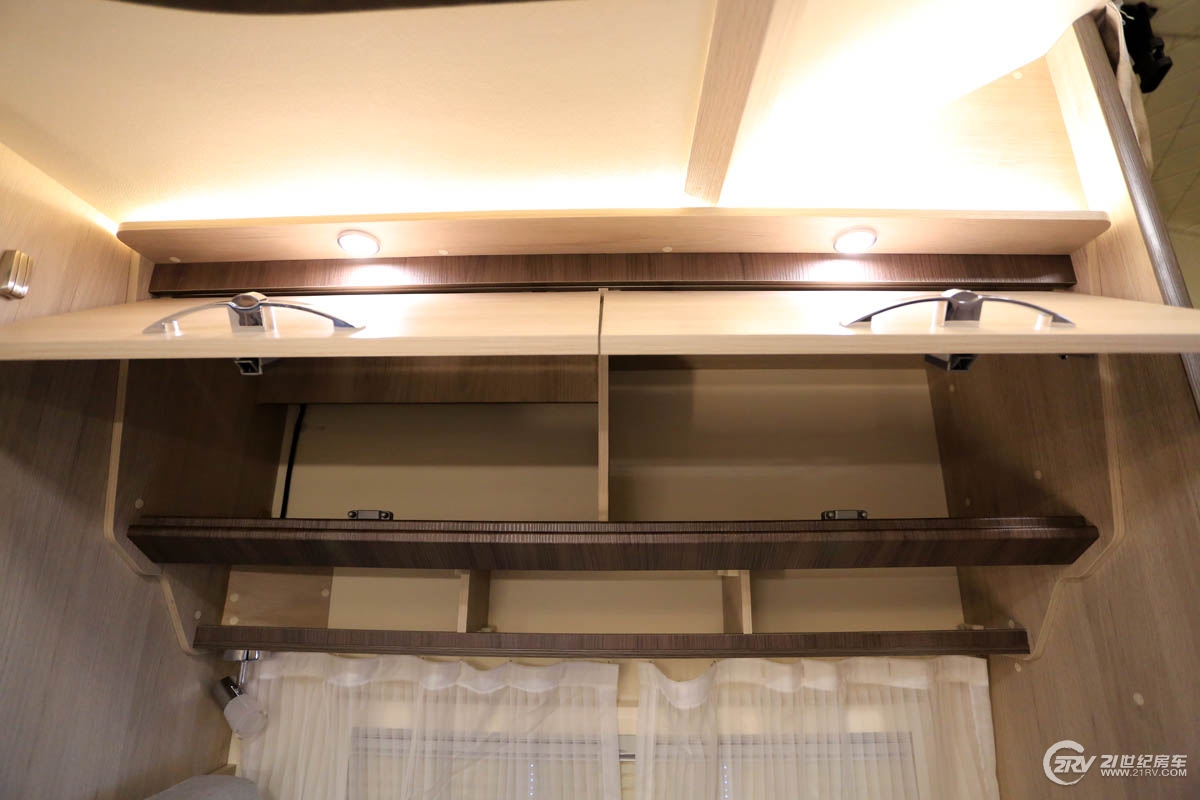 亚特b型房车最新款,10年的房车