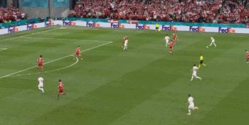 童话再现！丹麦4-1大胜俄罗斯以小组第二惊险出线