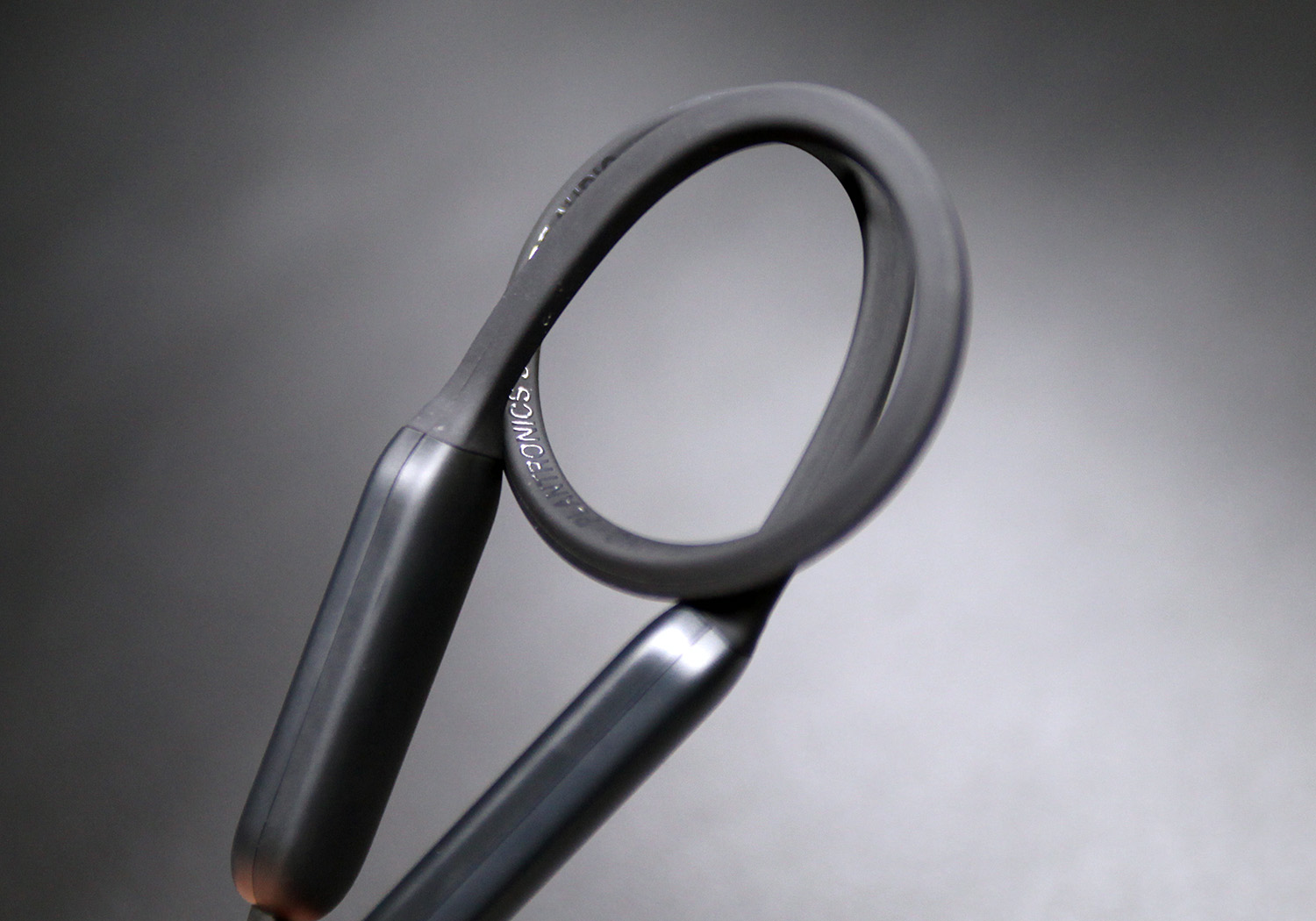 细节到位带来出众体验,细节丰富的耳机