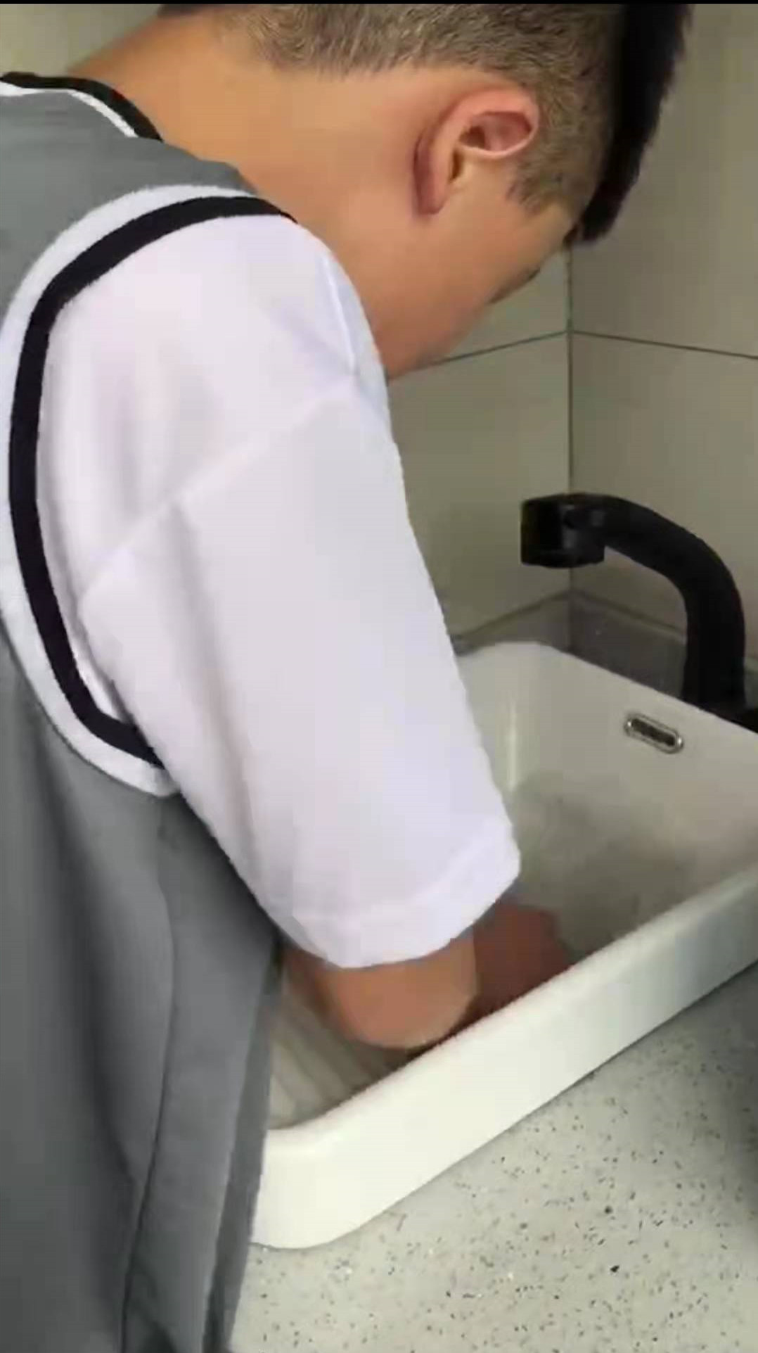 大渡口中学狠抓暑期劳动教育，落实“书记项目”