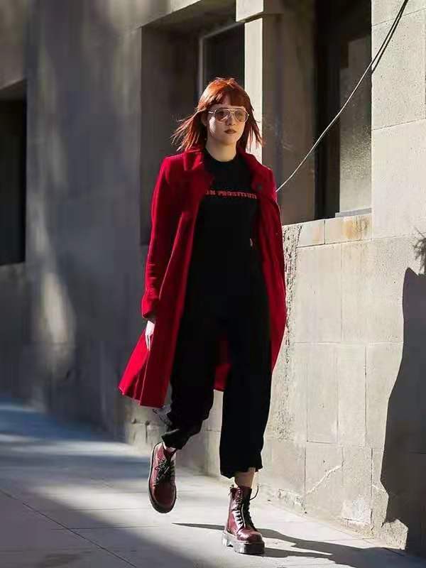 早秋新款女短马丁靴减龄时尚洋气,这个秋天必须得有的马丁靴