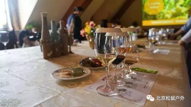 古北水镇北方风情小镇,古北水镇春季美景