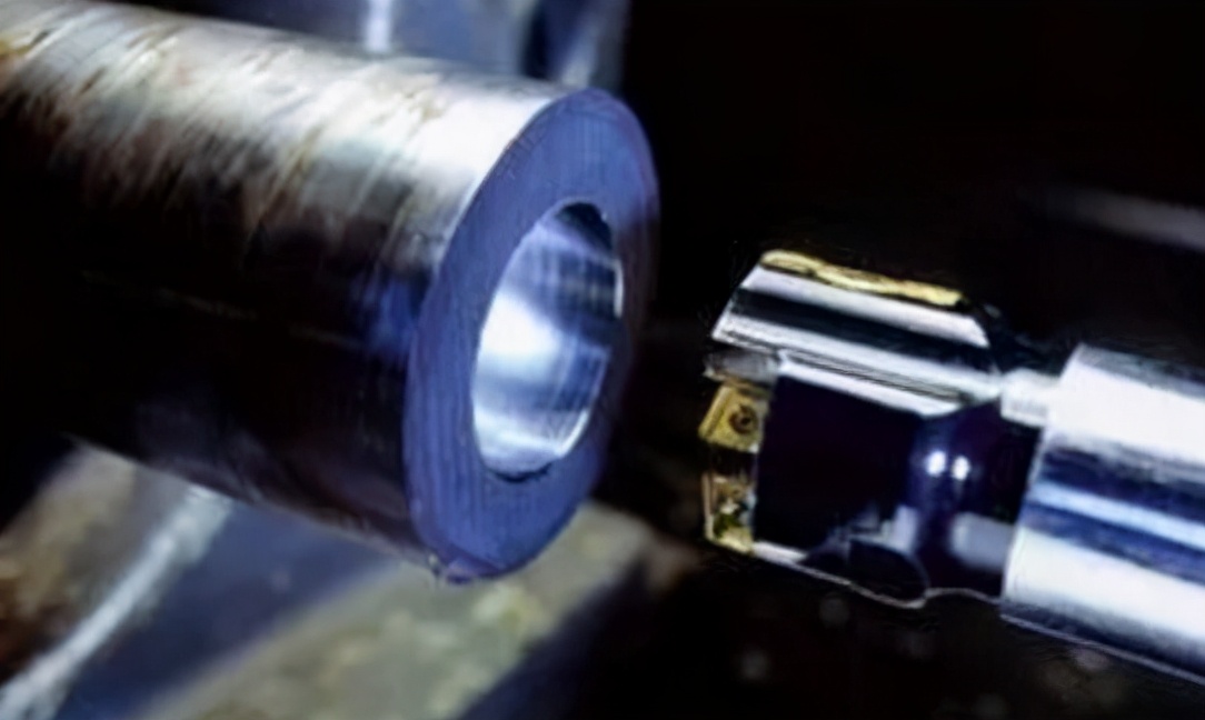 深孔加工的最好方法,加工中心深孔内槽加工工艺