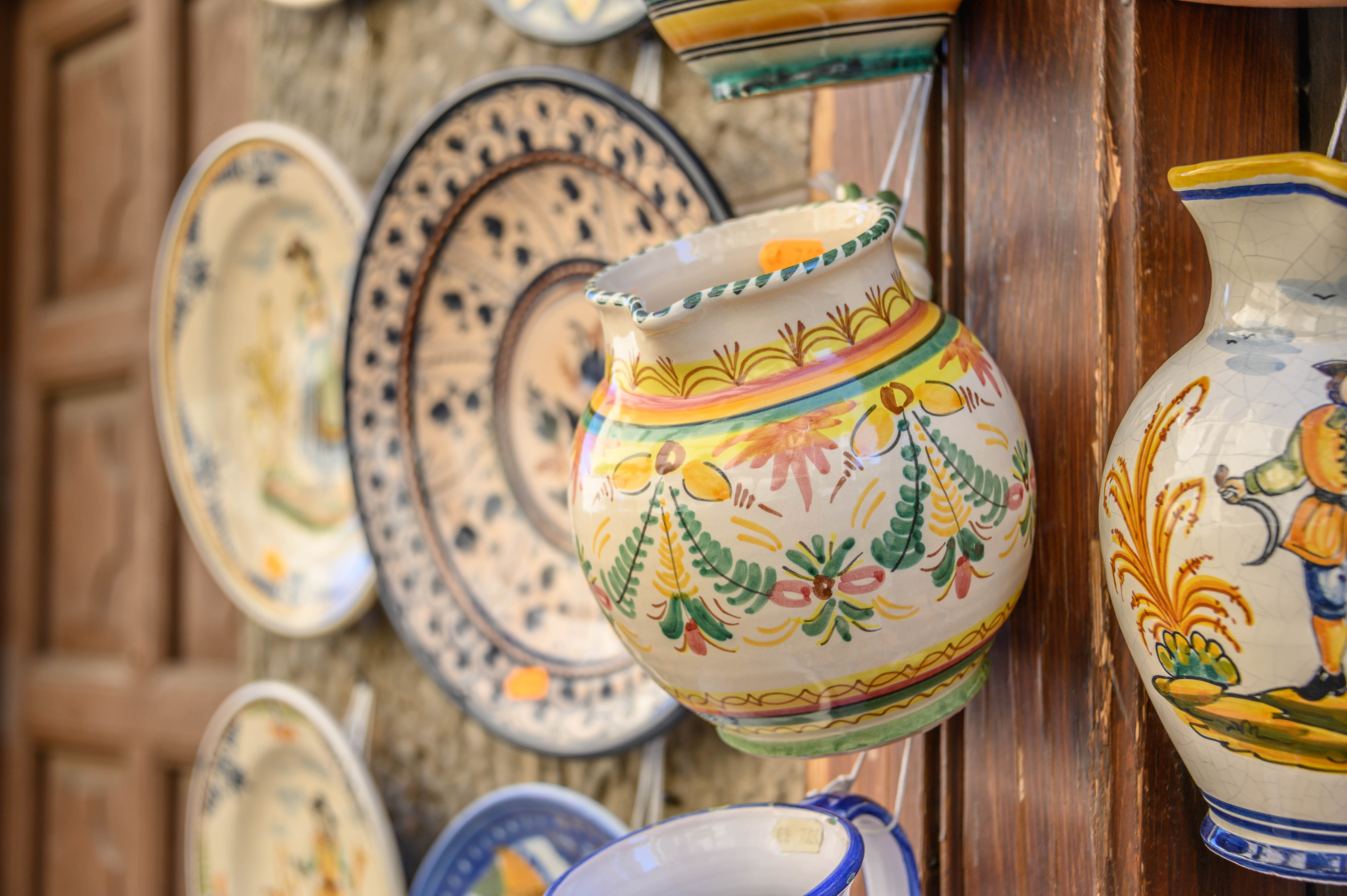 在西班牙，上洗手间要先买咖啡，还发现了迪士尼的公主城堡原型