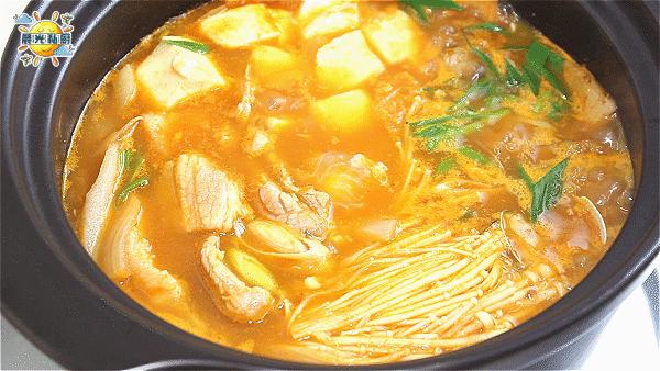 韩式泡菜锅酱汁配方,韩国泡菜猪肉锅教程