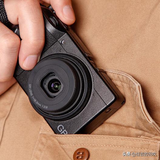 瀵屽+x100v瀵规瘮griii,瀵屽+x100v涓庣悊鍏塯r3姣旇緝