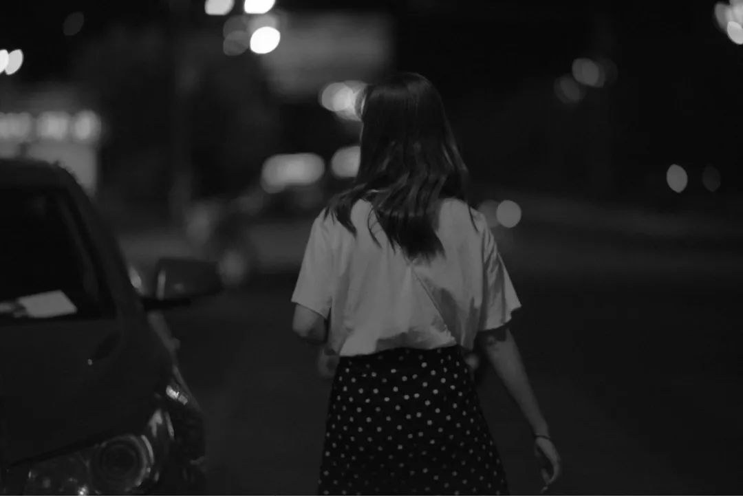 一对夫妻讲婚姻问题,美国夫妇争吵