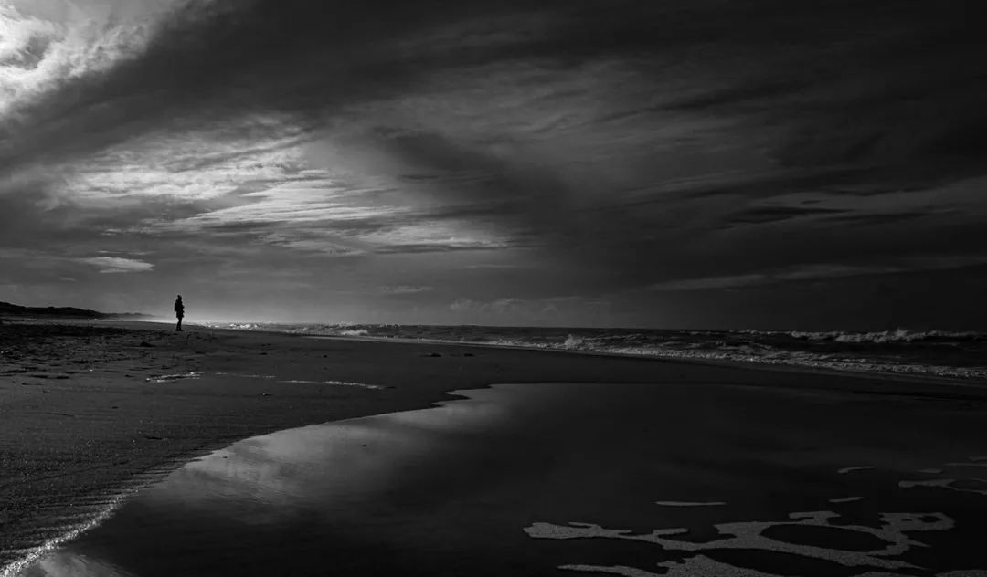 为什么黑白摄影比较经典,大师级的黑白摄影作品