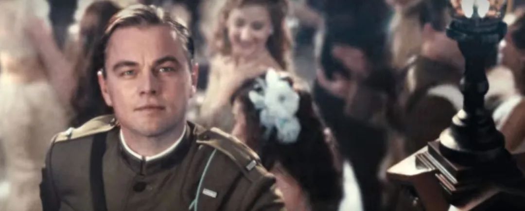 揭露美国残酷社会底层的纪录片,揭露美国奢靡生活的电影