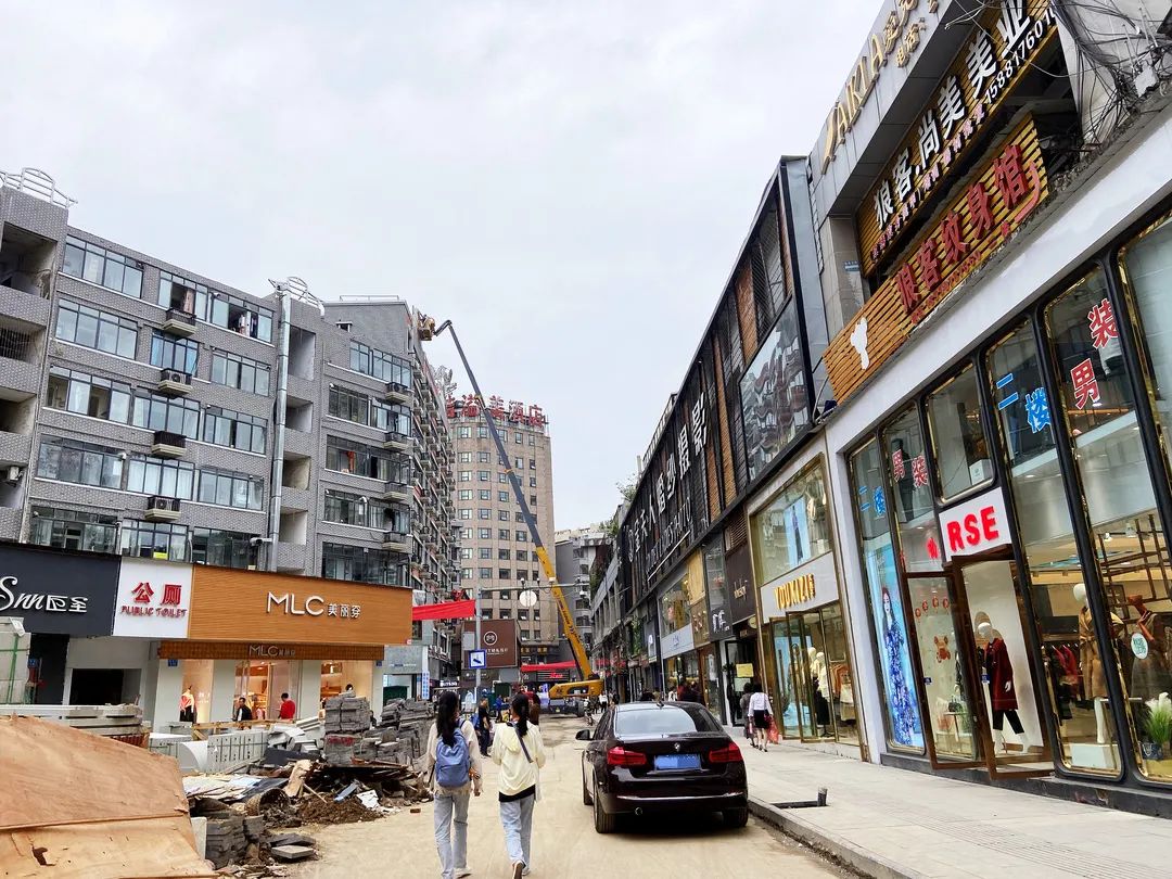 南充裸眼3dled电子屏尺寸,南充裸眼3dled全彩显示屏多少钱