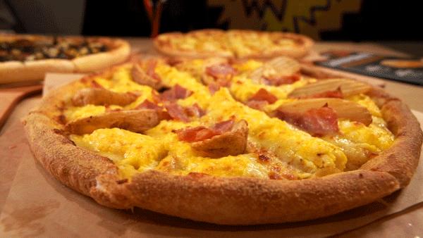 乐凯撒榴莲比萨买一送一只卖两周,乐凯撒爆浆榴莲披萨