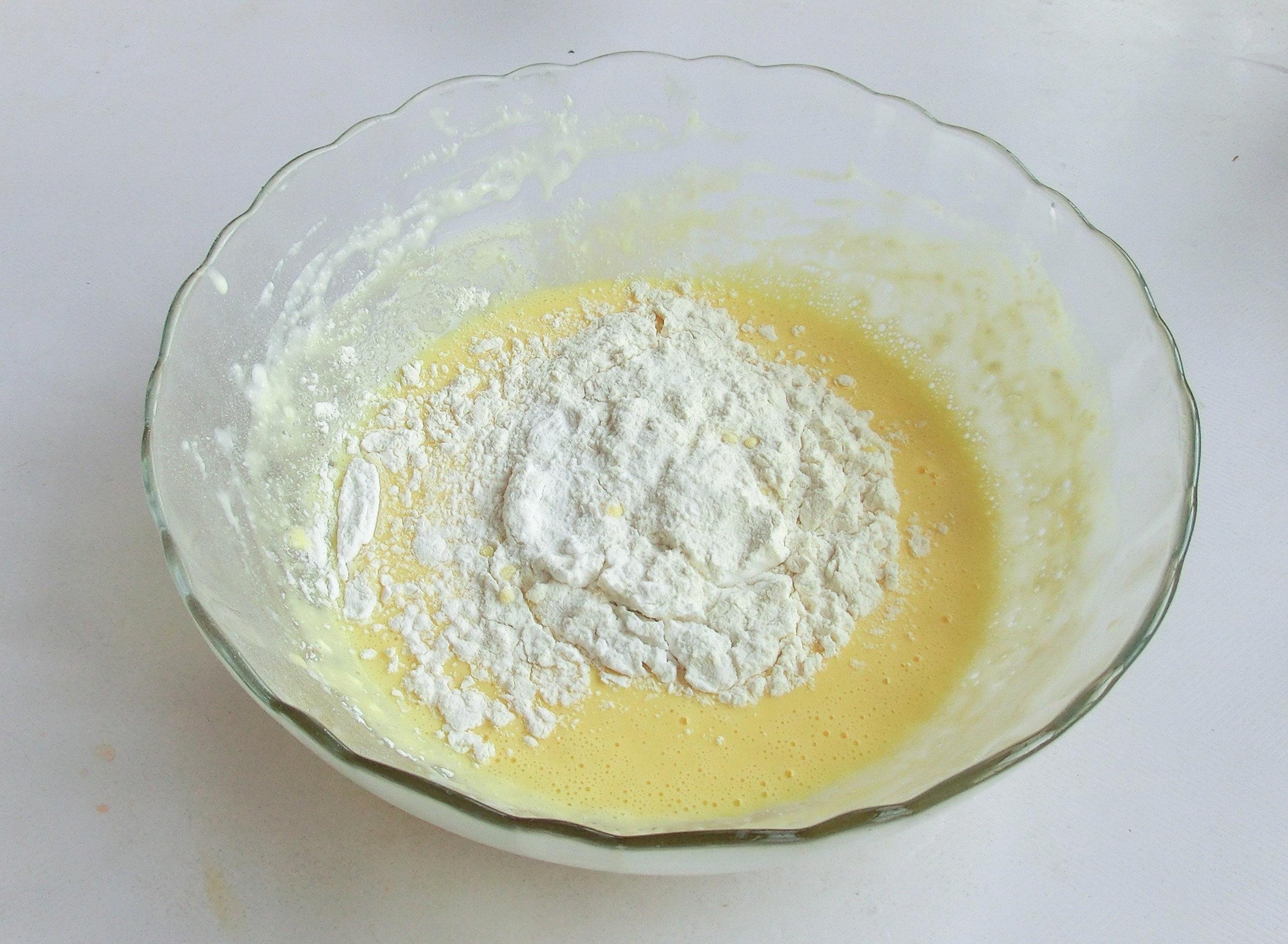 为什么我做的蛋糕总是开裂,蛋糕开裂和不开裂的口感一样吗