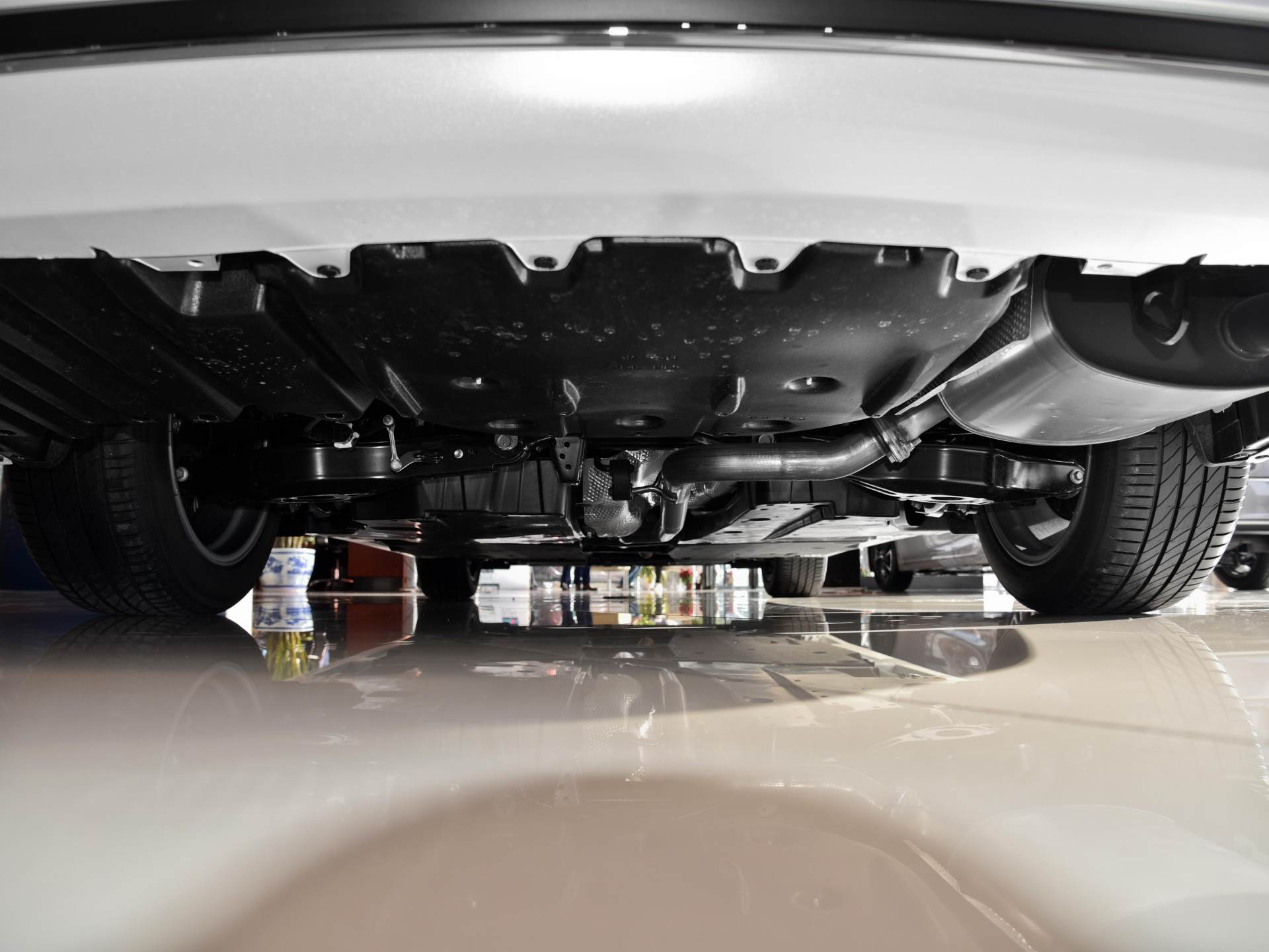 为何es200的动力比凯美瑞2.0强,1.4t的高尔夫和es200的2.0自吸