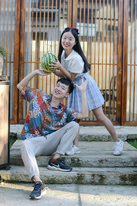 初夏品风凉饭，南北湖商玉客栈，推窗有山水