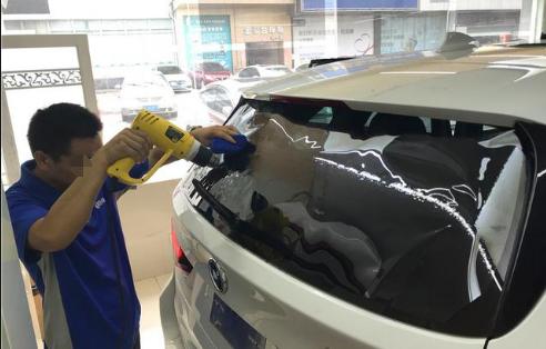 金属膜和隔热膜对比,夏季汽车隔热膜性价比首选