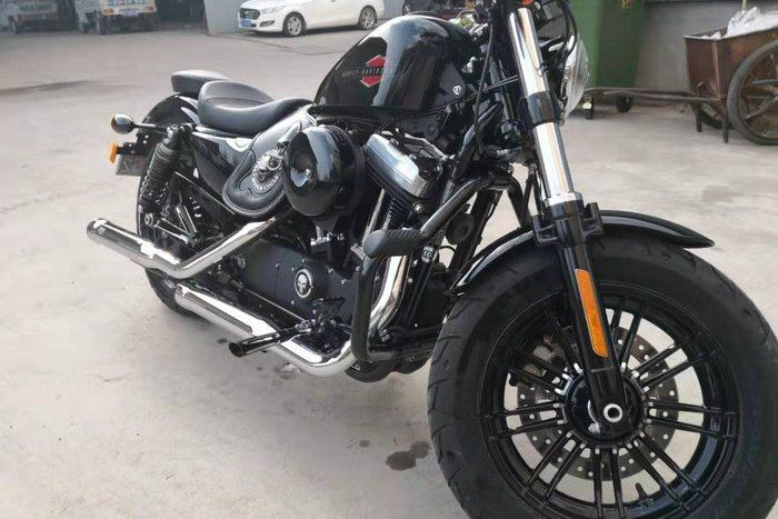 哈雷x48老款和新款的区别,哈雷x48改大油箱后能跑多少公里