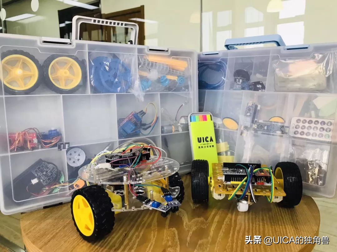 希望每一个孩子眼里都有光的成长,孩子在长大自己在成长