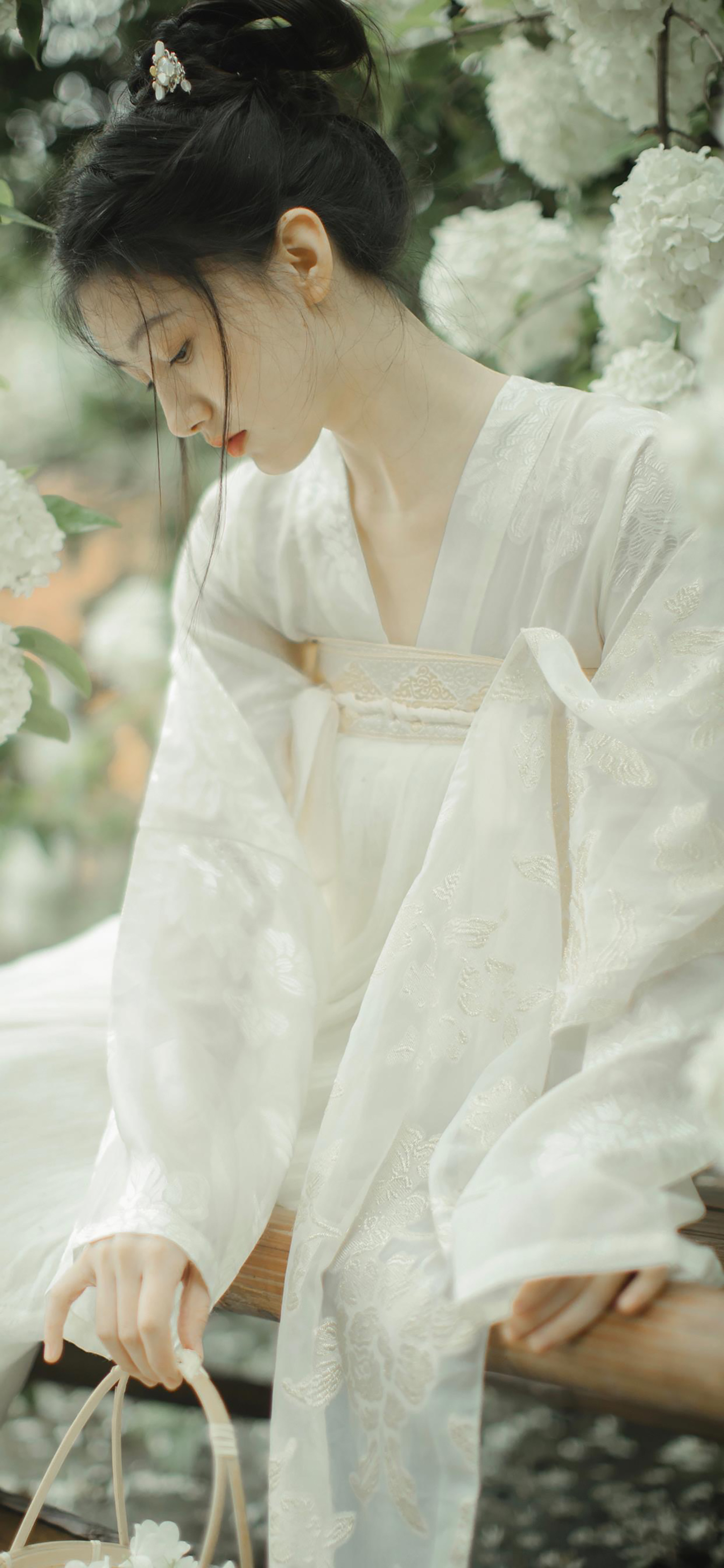 冰蓝色自带仙气杀气的古风壁纸,好看的壁纸女生仙气可爱卡通古风