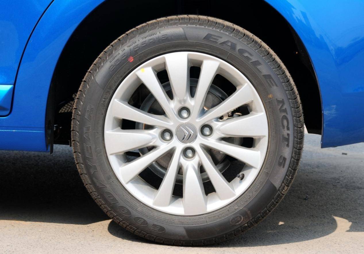 2010年世嘉自动挡尚乐版怎么样,世嘉2010款三厢1.6l自动尚乐版