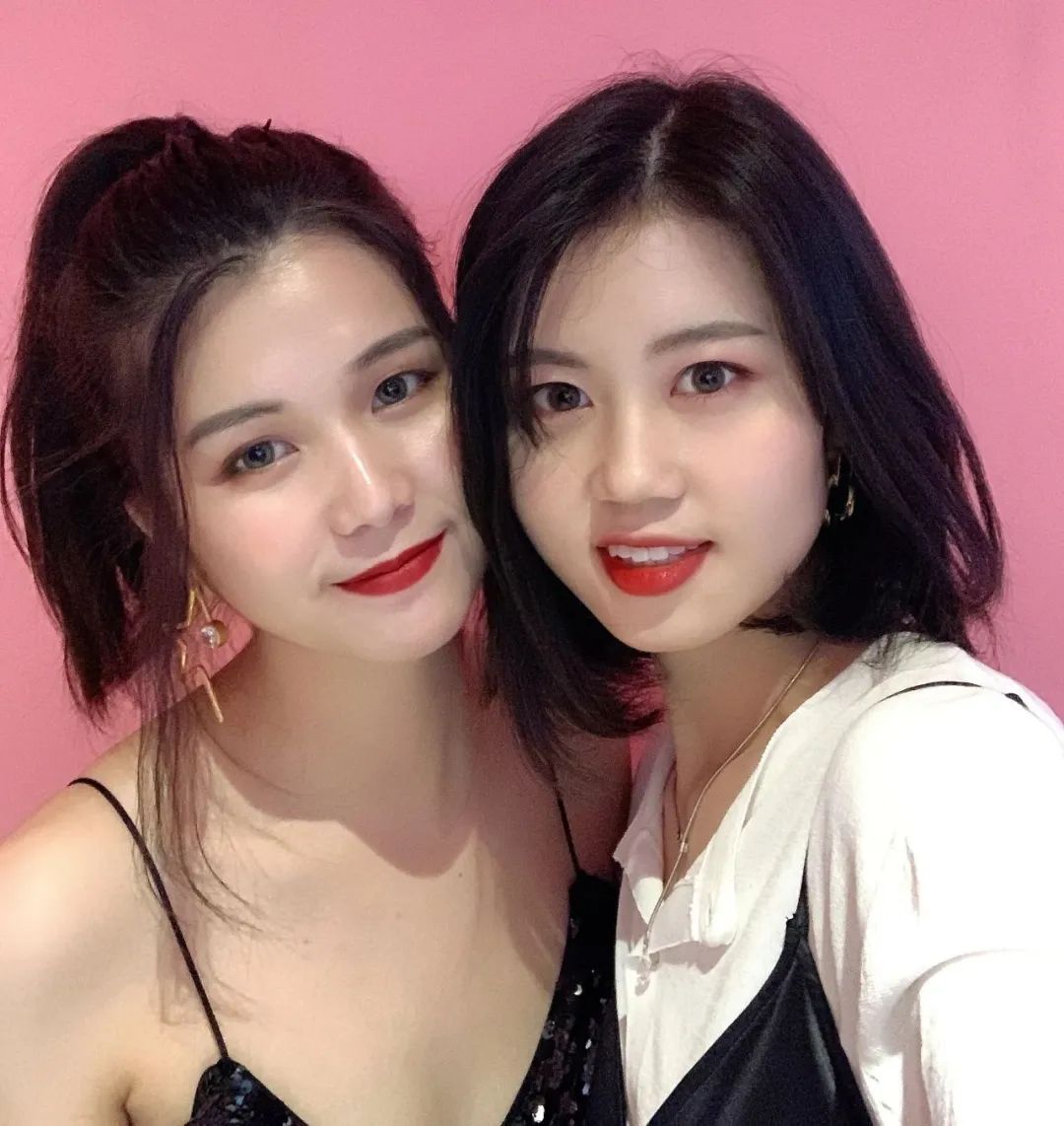 等摘下口罩那天，她们说必须！马上！立刻抹上这支口红！