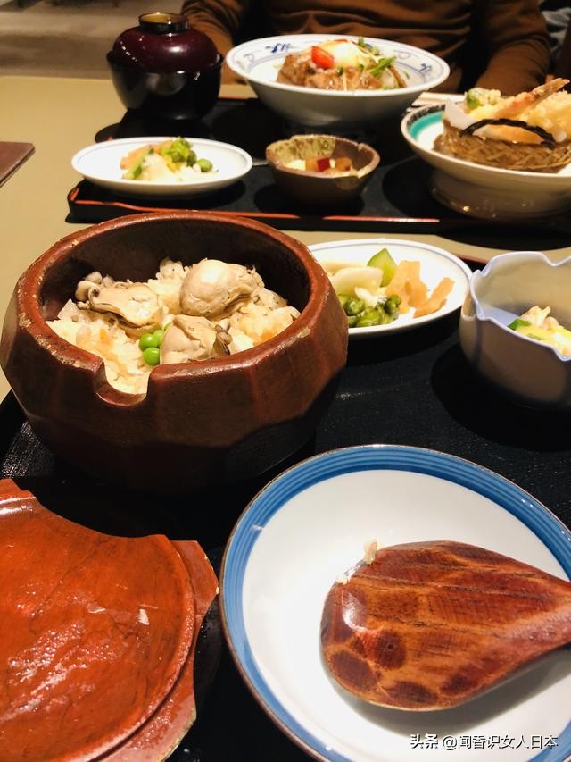 日本最美夜景,日本最美水上光影隧道