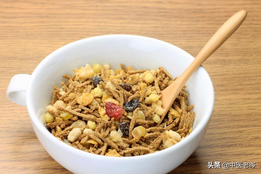 10大增加雄性荷尔蒙激素食物,男人雄性激素低吃什么食物