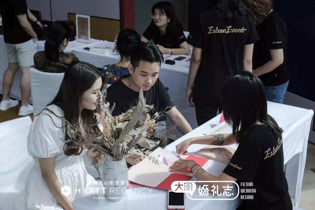 从万元婚纱照到10万婚宴,为什么全福州备婚的人都来参加喜事会