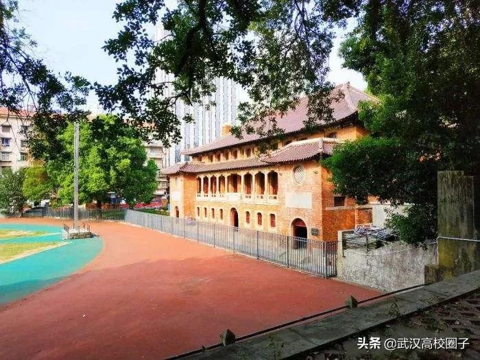 湖北中医药大学，是湖北省唯一一所高等中医药本科院校