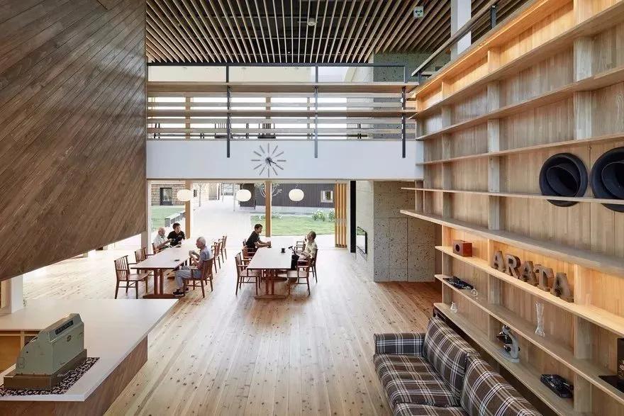 日本养老院人性化,为何日本老人卖房也要住养老院