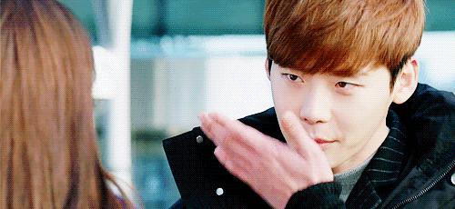 如何进行浪漫的法式接吻,学会拥抱的技巧