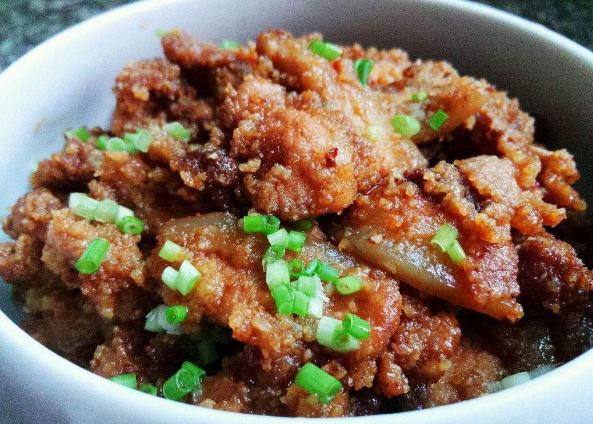 大师教你粉蒸肉的做法,老师傅梅菜蒸肉