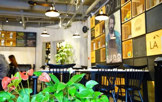 这条网红小马路时髦又有韵味！曾经的“杜公馆”驻扎在此！