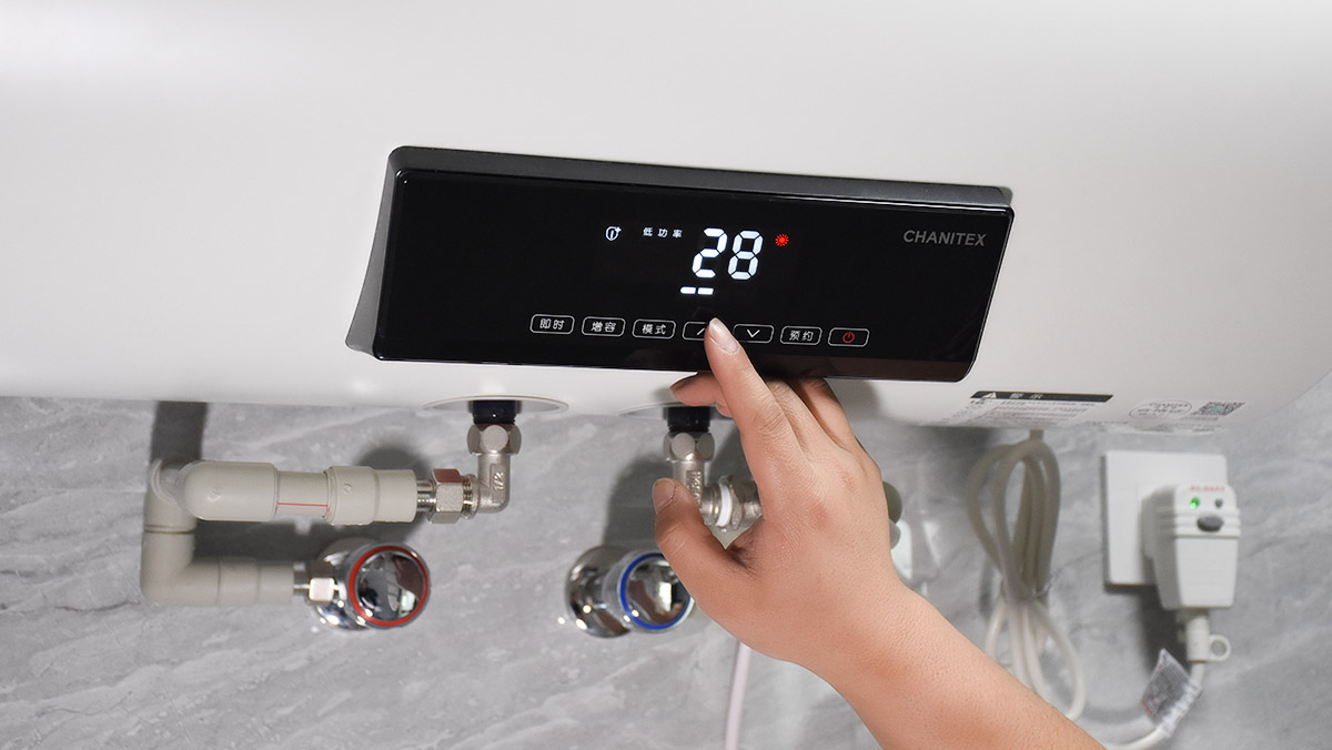 佳尼特a1智能电热水器,佳尼特电热水器纤薄