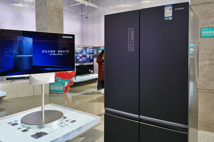 海信透明屏冰箱,海信Ai智慧大屏冰箱四开门