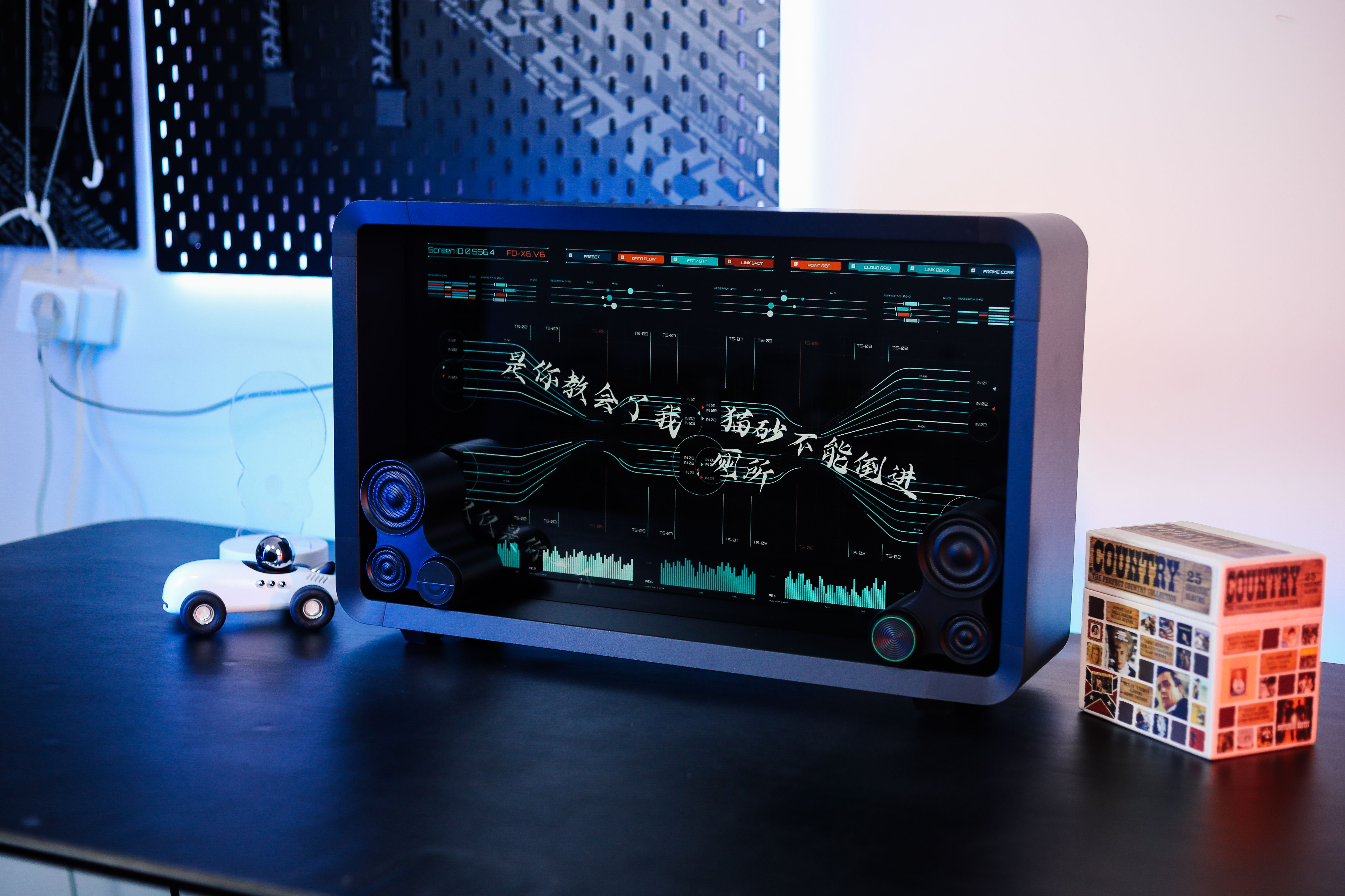 Lyiew悬浮歌词蓝牙音箱：让您听觉视觉都震撼