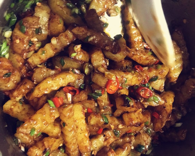 摆地摊实惠赚钱的小吃,摆地摊什么小吃最赚钱成本低