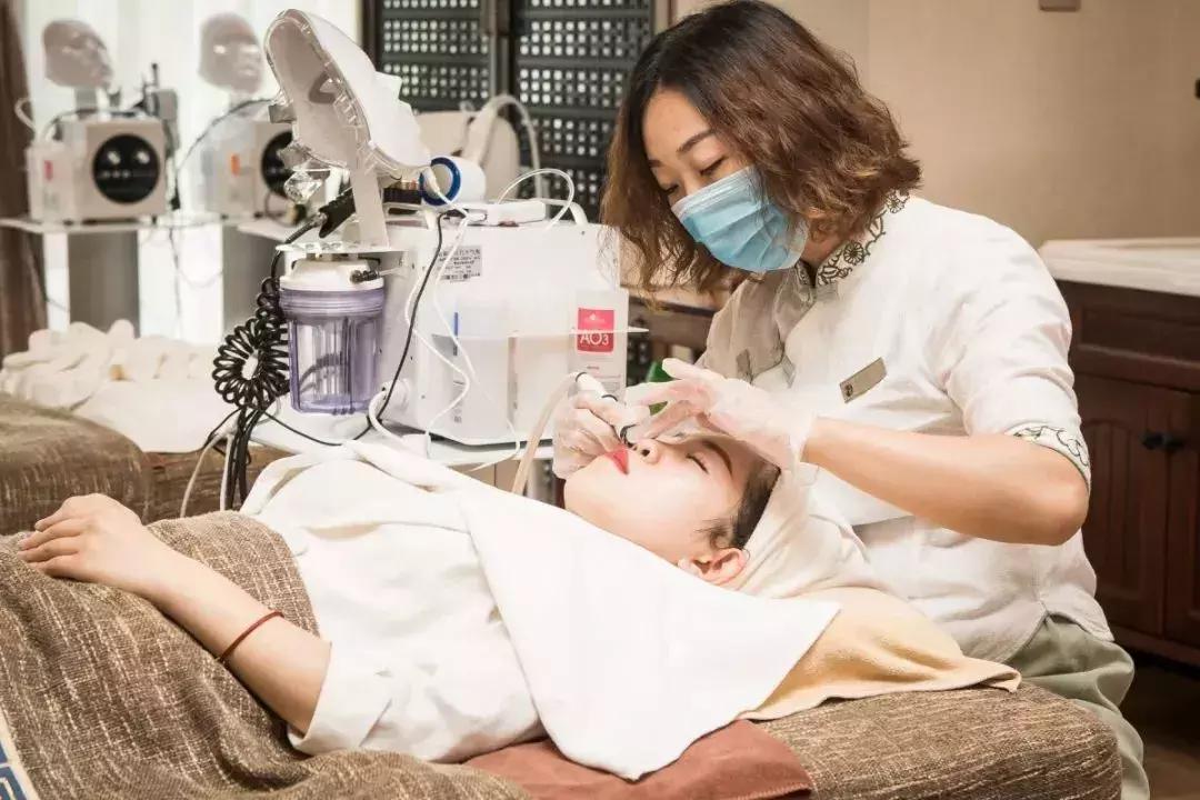 火爆欧洲、迪拜的“漂浮舱”来天津了！躺45分钟等于睡眠8小时