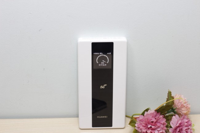 买5g手机还是华为5g随身wifi,华为5g对比中兴5g随身wifi