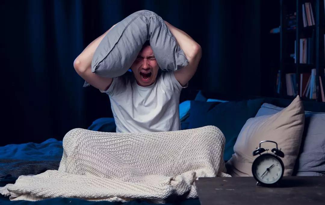 失眠多梦胡思乱想焦虑怎么调理,失眠焦虑胡思乱想怎么办