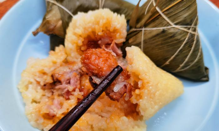 正确煮粽子粽子要煮多久,煮粽子的正确做法用冷水还是热水