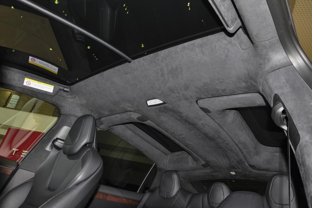 特斯拉碰撞召回,超8万辆存安全隐患特斯拉召回