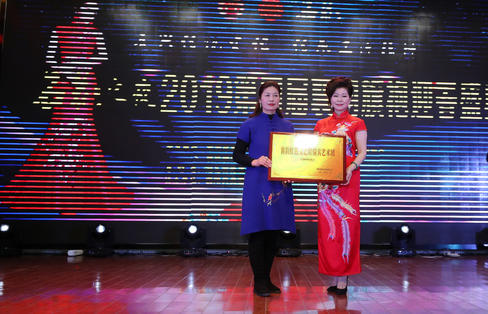 襄阳迎春晚会直播,襄阳市迎春联欢晚会精彩上演